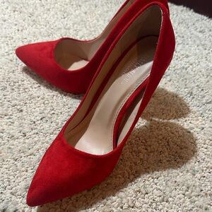 Elegant Red Women's Pumps